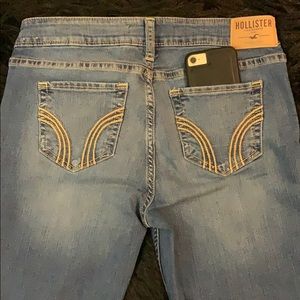 Hollister Low Rise Jeans 5R 27x32